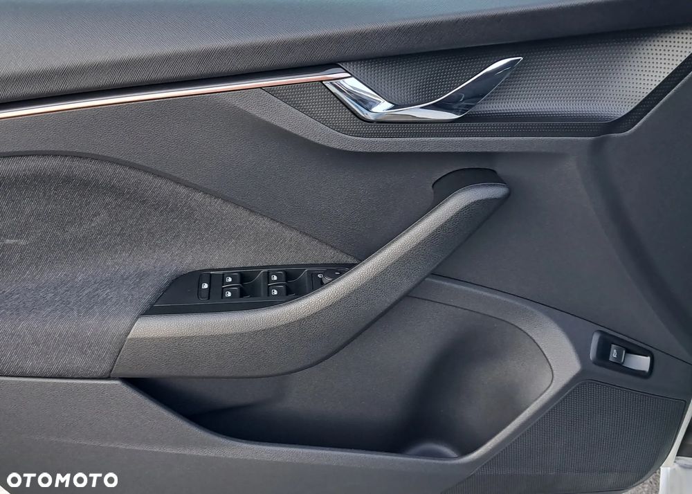 Skoda Kamiq 1.5 TSI DSG Style - 24