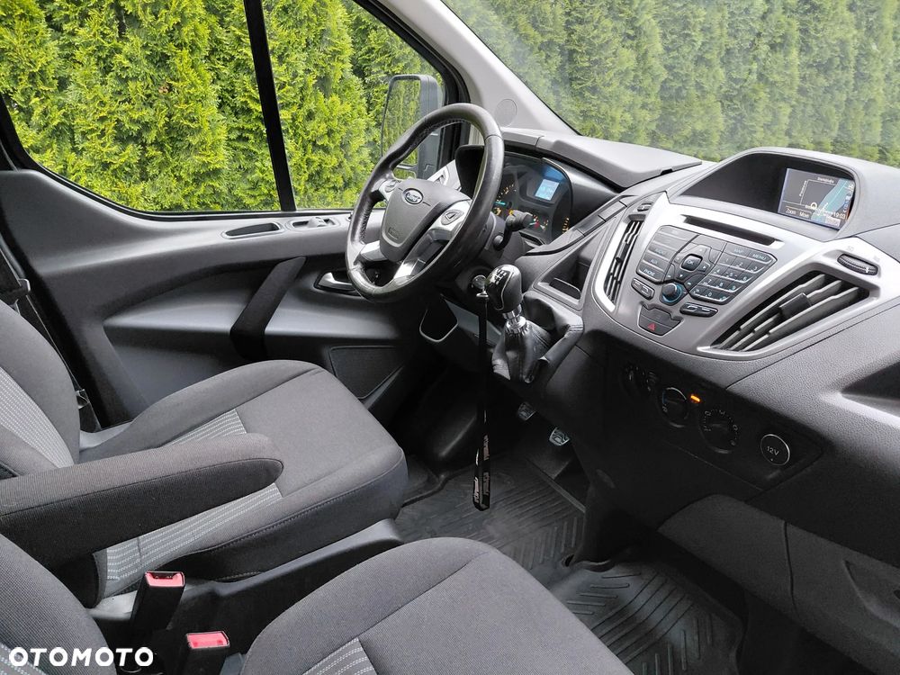 Ford Transit Custom - 17