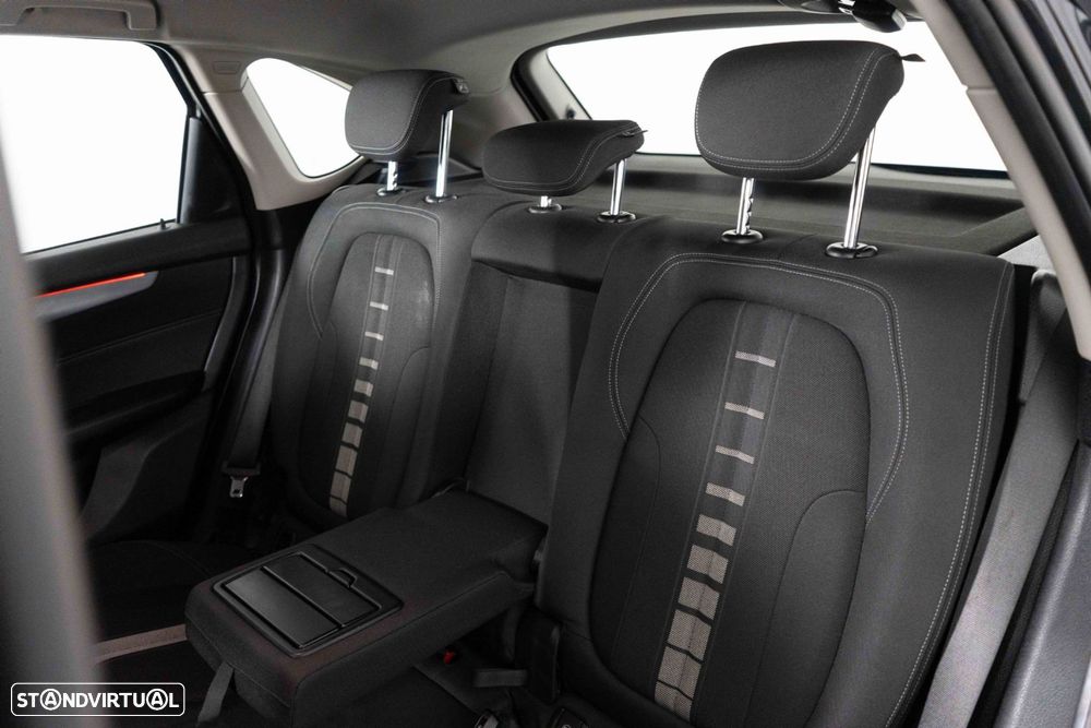 BMW 216 Active Tourer d Line Sport - 10
