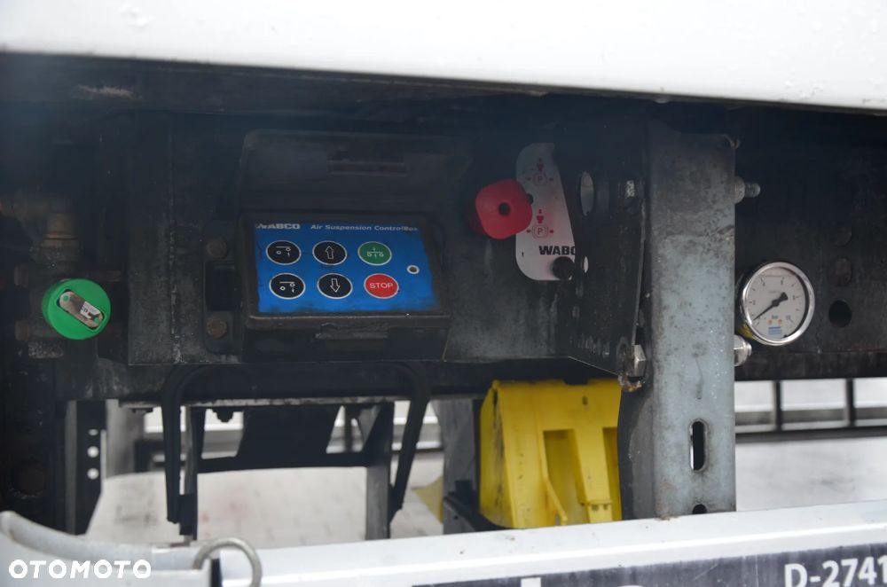 Knapen K100 / RUCHOMA PODŁOGA / WALKING FLOOR / OŚ PODNOSZONA / WABCO / DE 1082 - 12