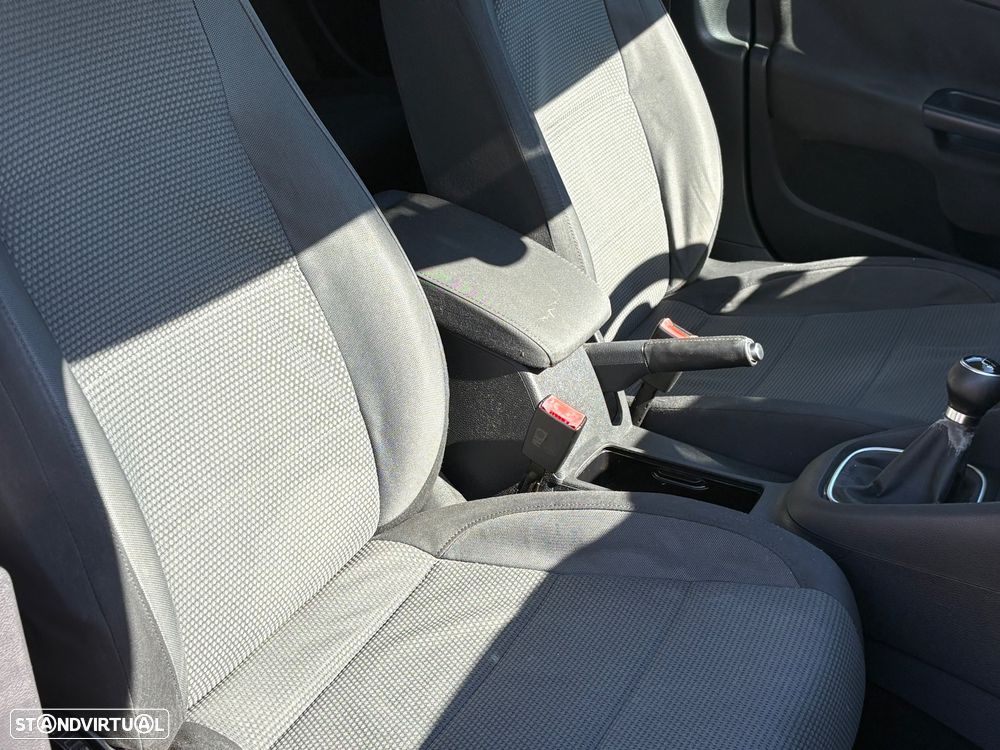 VW Golf Variant 1.6 TDi Sportline - 15