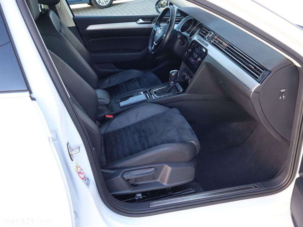 Volkswagen Passat - 6
