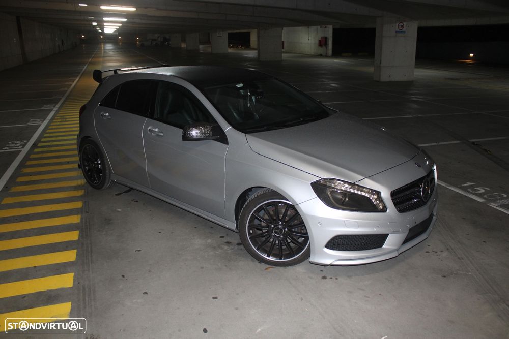 Mercedes-Benz A 160 d AMG Line - 24