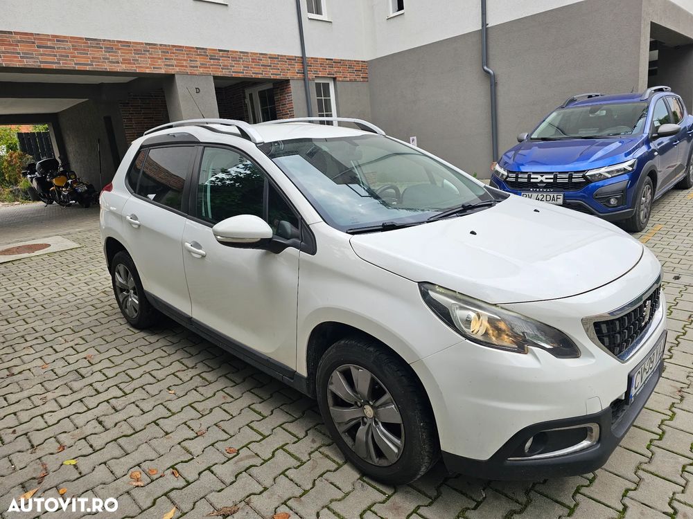 Peugeot 2008 - 11