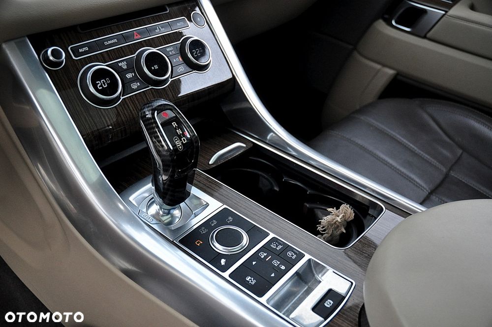 Land Rover Range Rover Sport 3.0 V6 HSE - 17