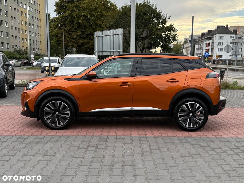 Peugeot 2008 1.5 BlueHDi Allure S&S - 21