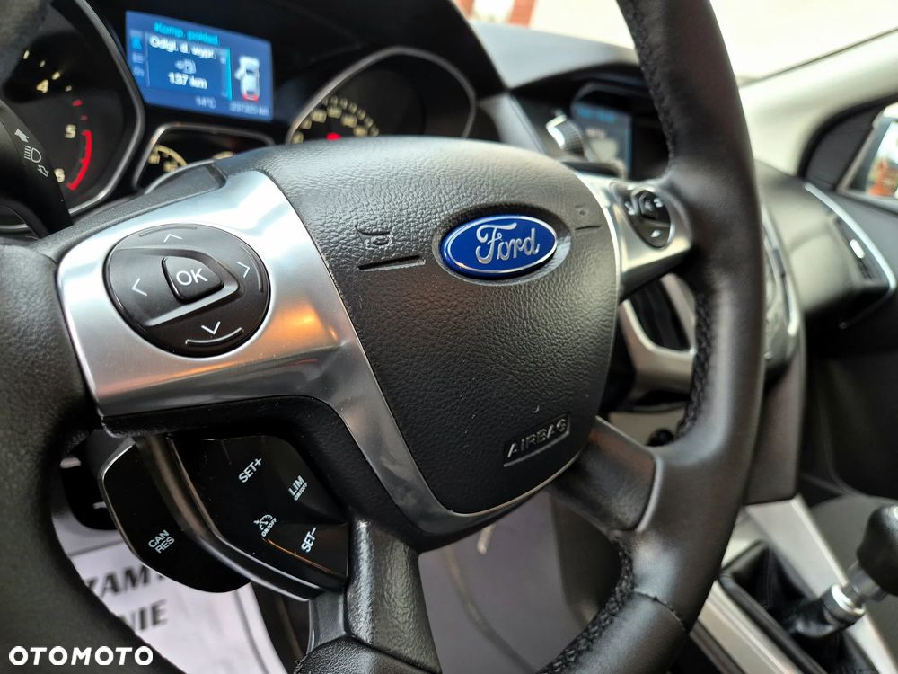 Ford Focus 1.6 TDCi ECOnetic 88g Start-Stopp-System Trend - 11