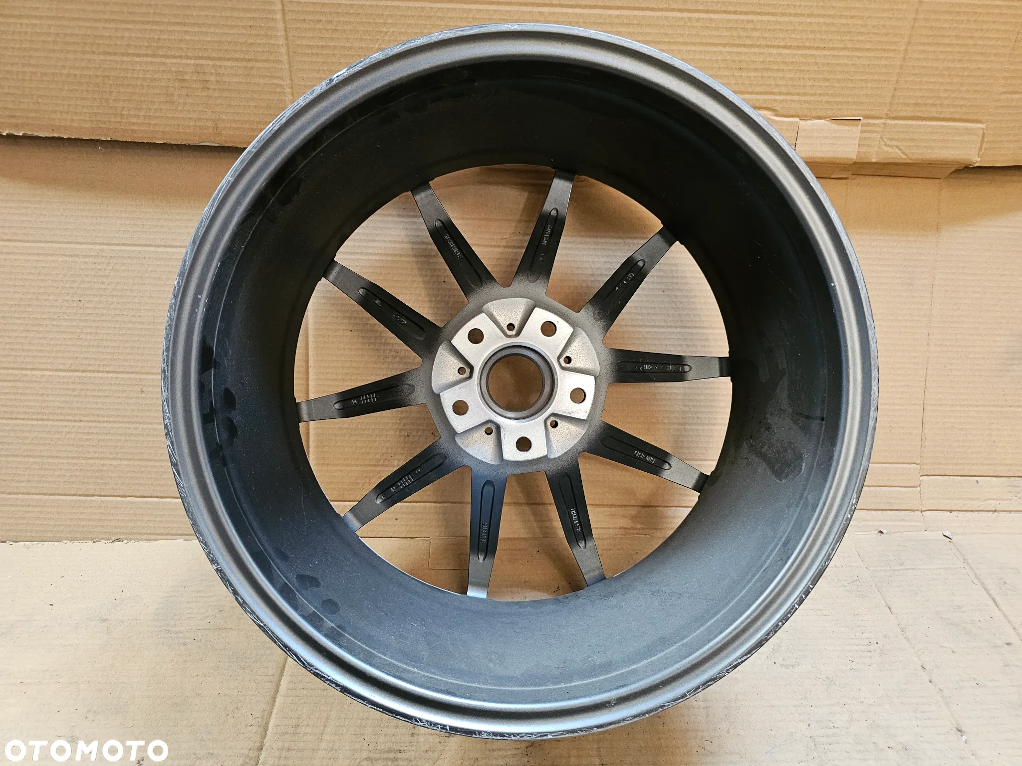 (F82) Tomason BMW 3 5 / TN10 8519 / 8,5Jx19 ET35 5x120 - 5
