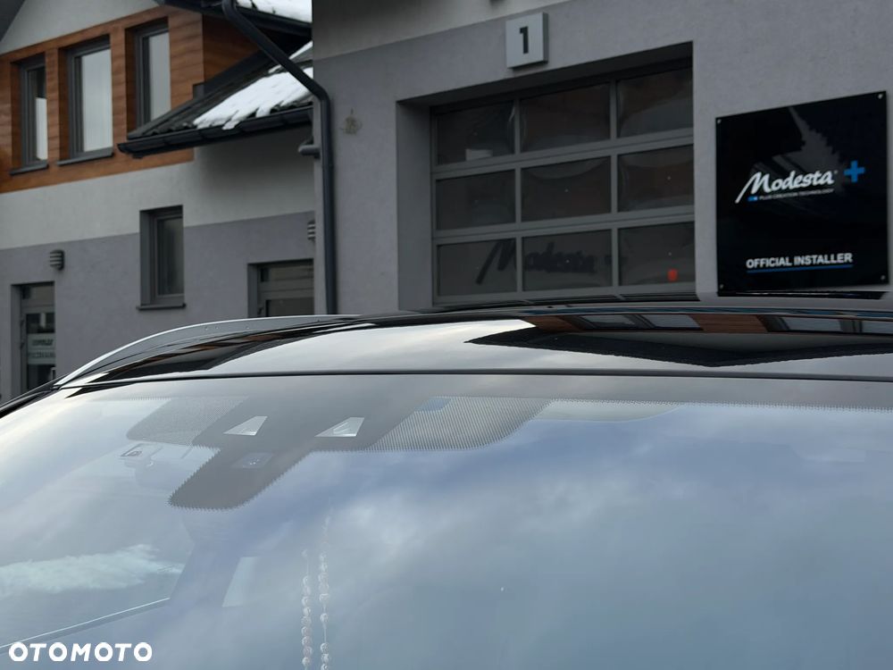 Jaguar F-Pace 30t AWD Portfolio - 29