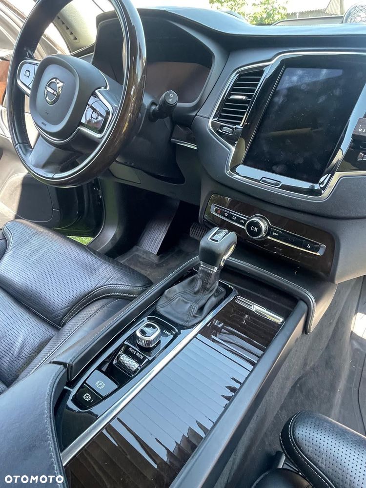 Volvo XC 90 - 6