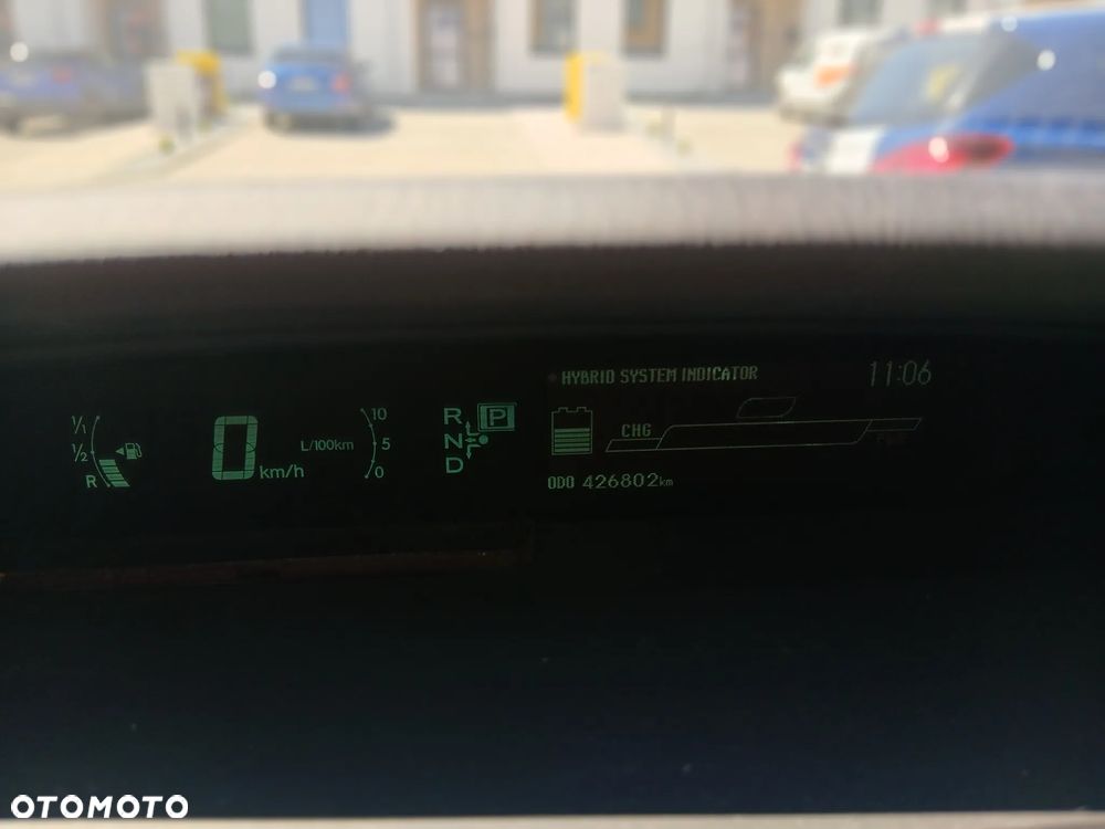 Toyota Prius - 16