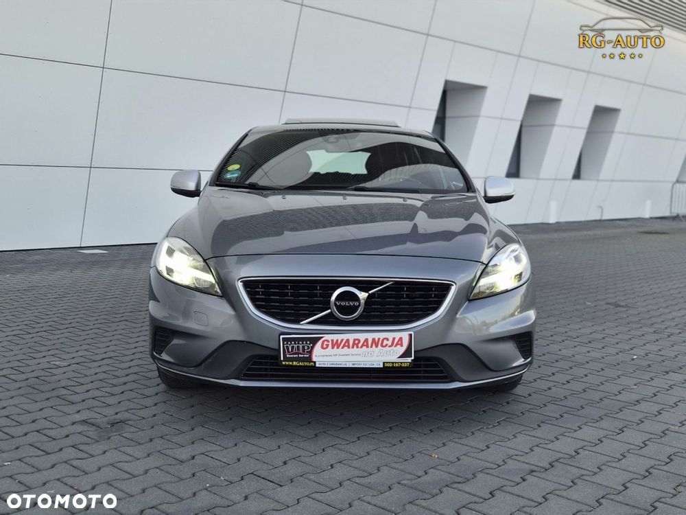 Volvo V40 - 16