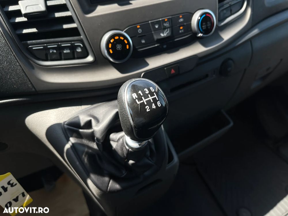 Ford Transit - 16