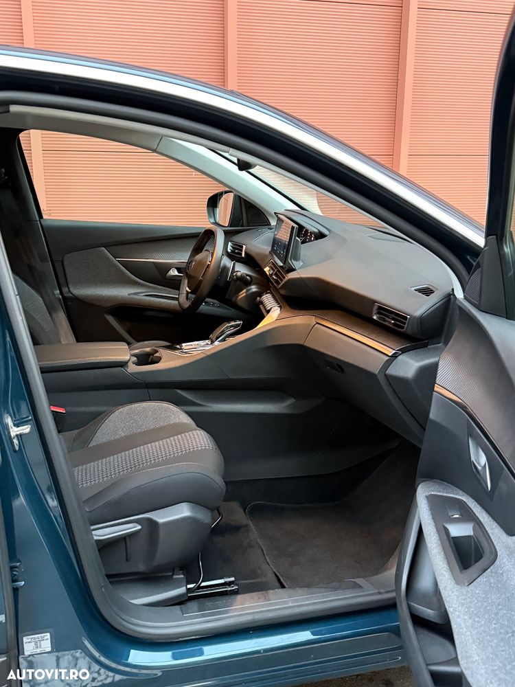 Peugeot 3008 - 8