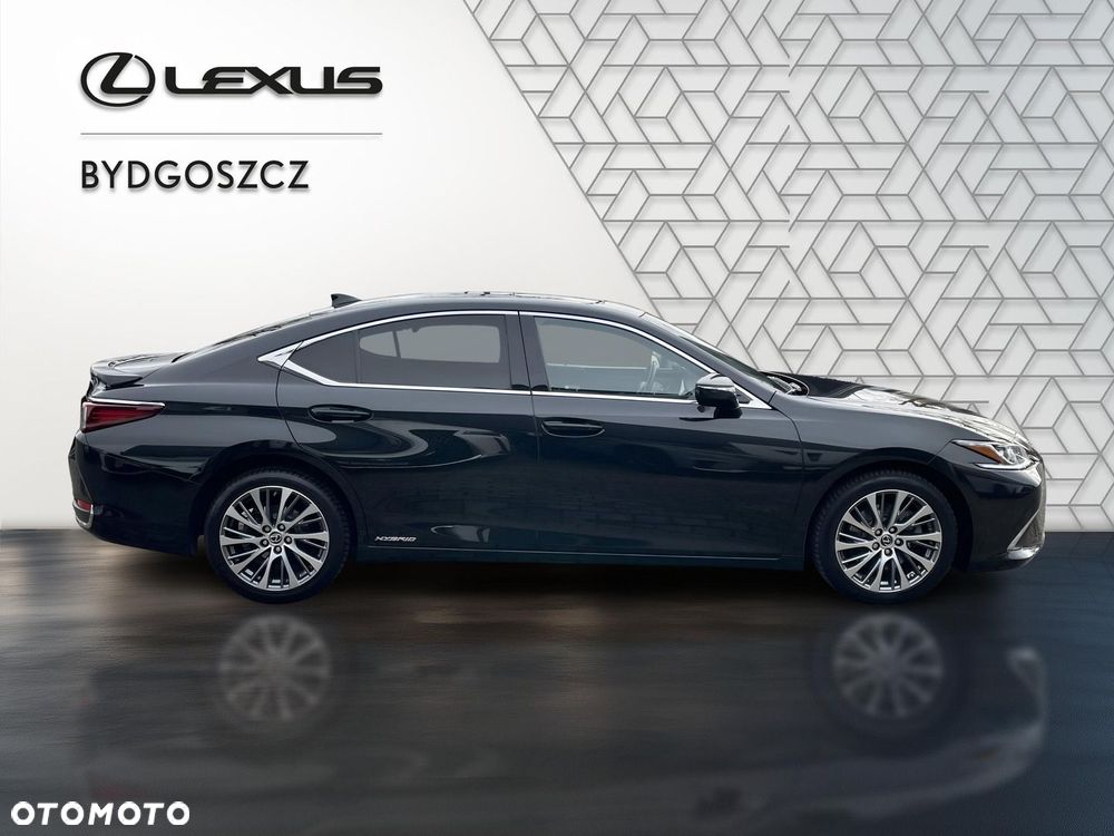 Lexus ES - 8