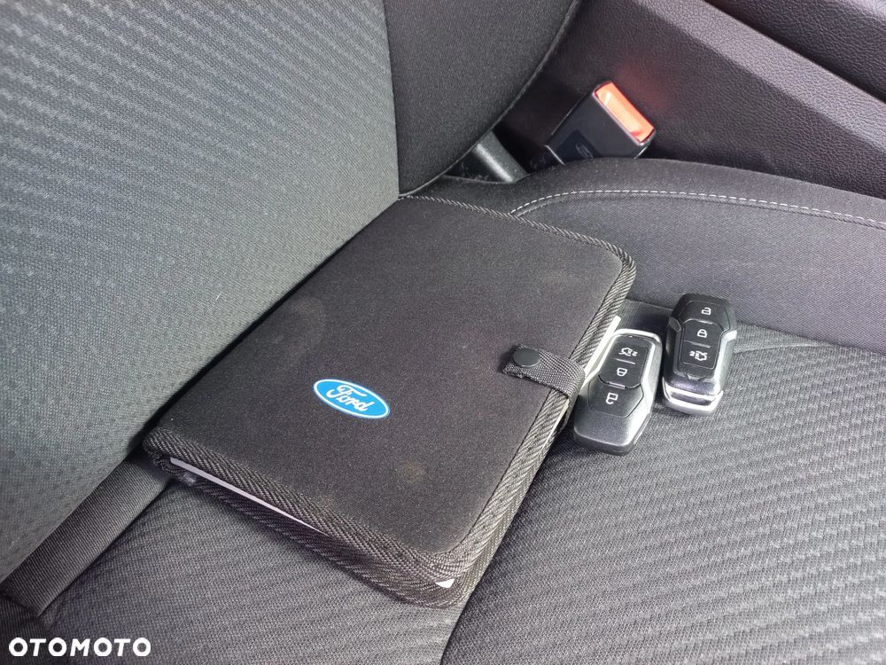 Ford Edge - 26