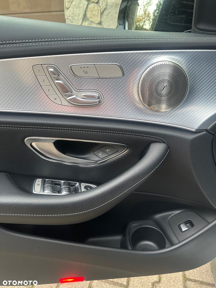 Mercedes-Benz Klasa E 220 d AMG - 21