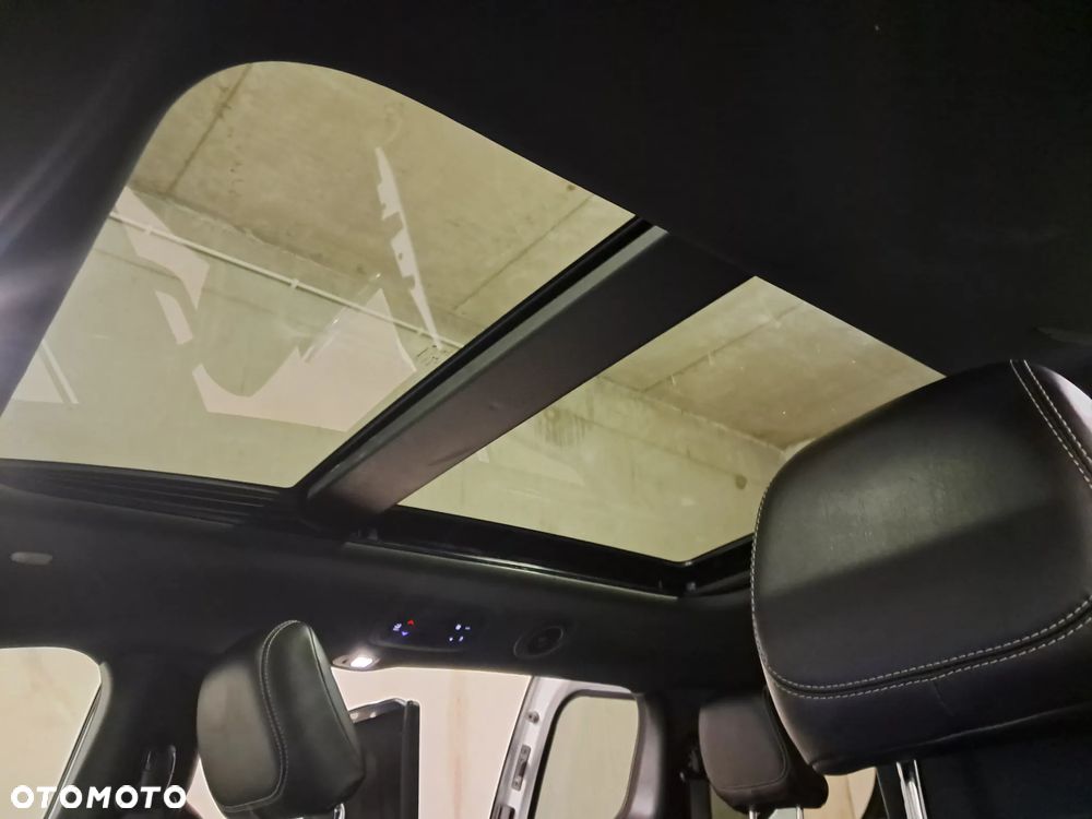 Chrysler Pacifica - 21