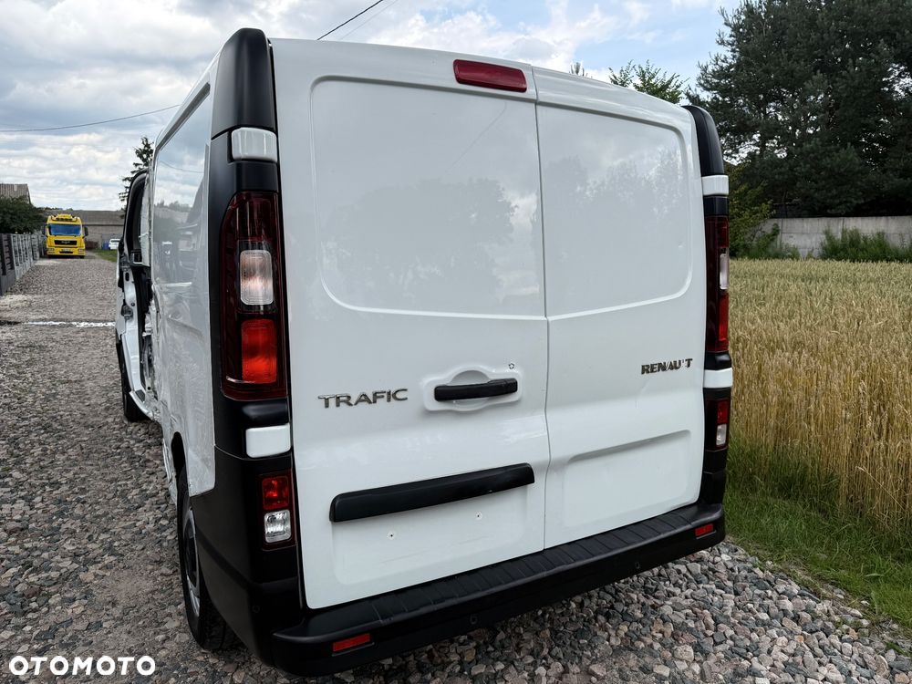 Renault Trafic - 13