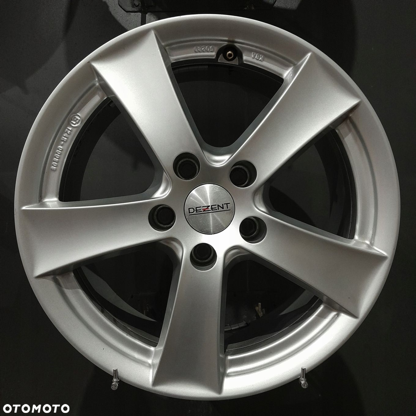 Felgi 16 5x112 Audi A4 B8 B9 F504076-37 - 5