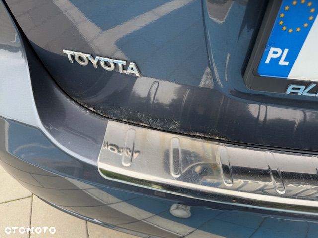 Toyota Avensis 2.2 D-4D Prestige NAVI - 7