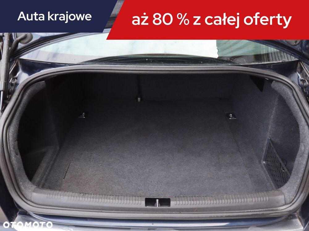 Audi A4 Limousine - 16