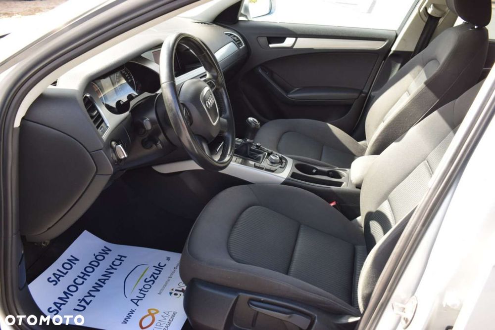 Audi A4 Limousine 2.0 TDI DPF Ambiente - 17