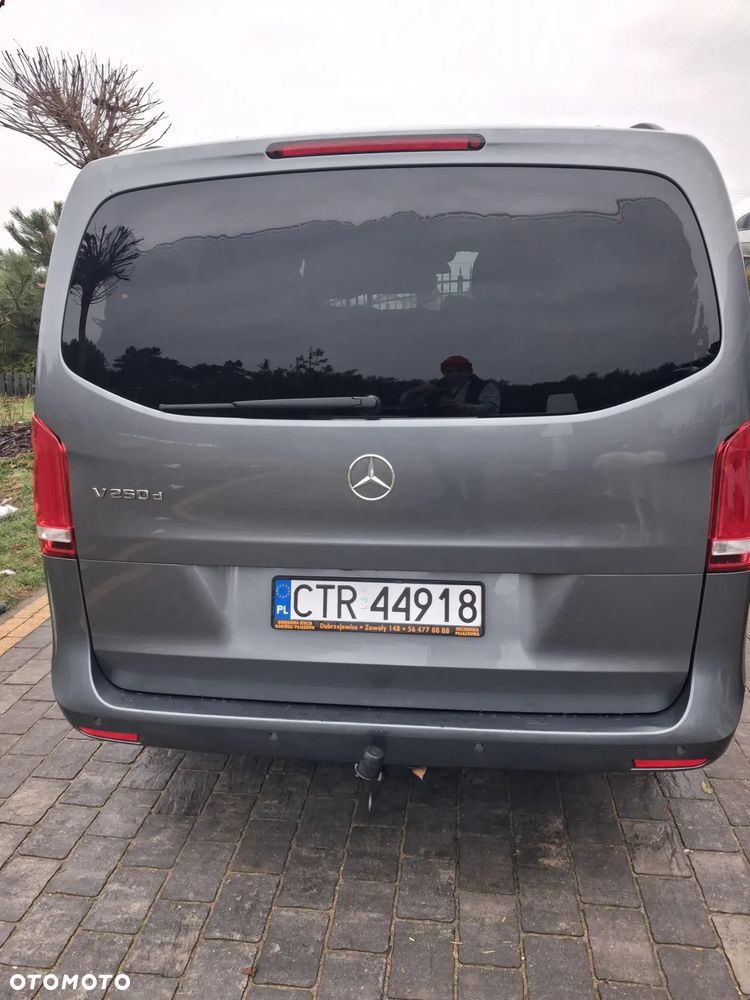 Mercedes-Benz Klasa V 250 d Extralang 9G-TRONIC Avantgarde Edition 2020 - 22