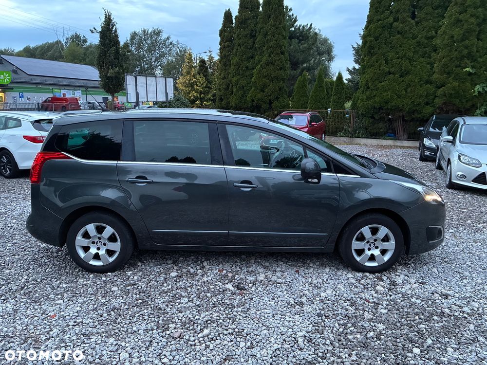 Peugeot 5008 HDI FAP 150 Active - 8