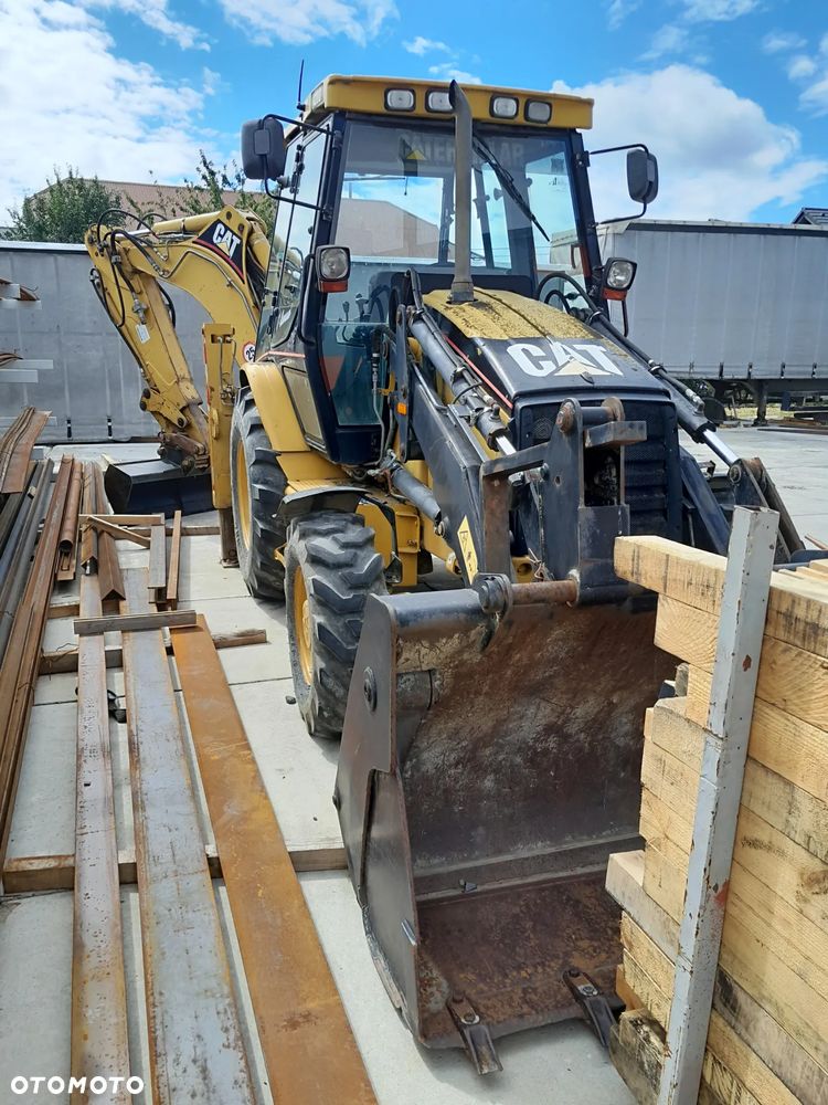 Caterpillar 428D - 4
