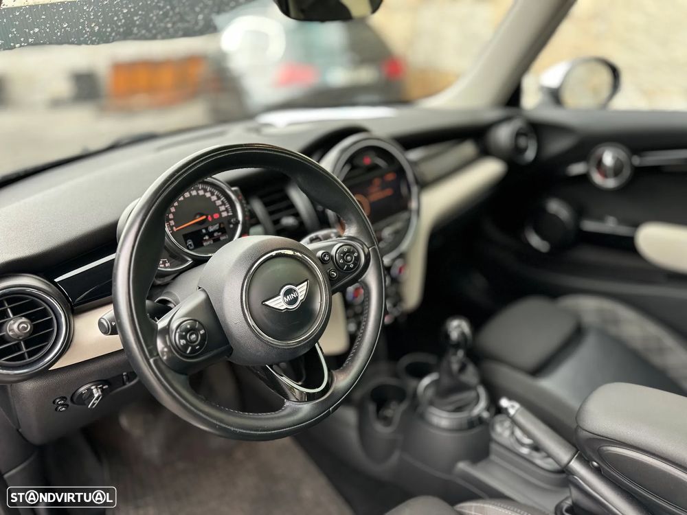 MINI 3 Portas - 21