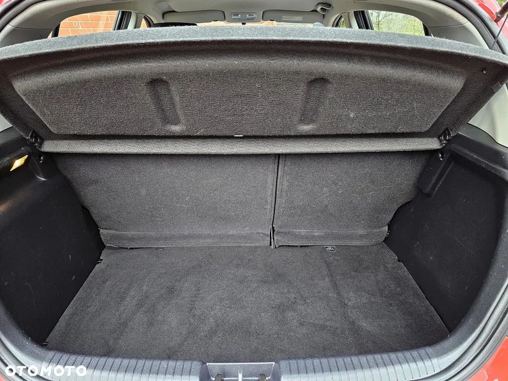 Hyundai i20 1.2 Comfort - 24