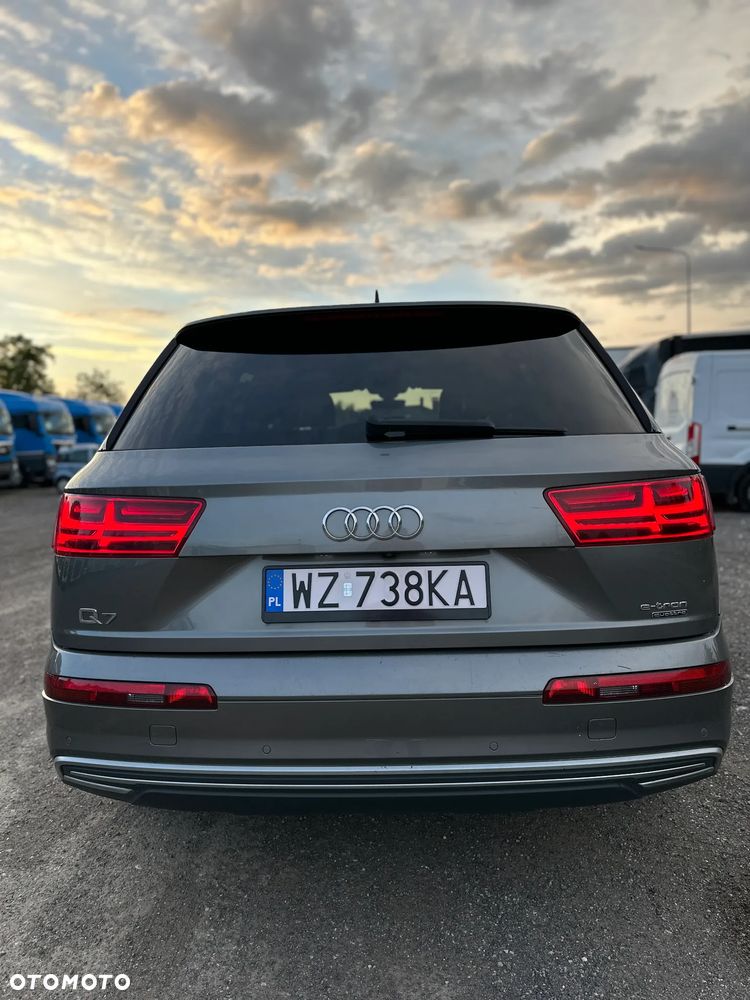 Audi Q7 3.0 TDI Quattro Tiptronic - 4
