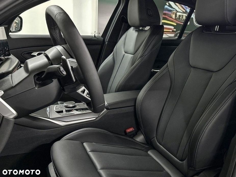 BMW Seria 3 320i xDrive M Sport sport - 6
