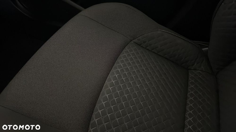 Toyota C-HR 1.8 Hybrid GPF Comfort - 23