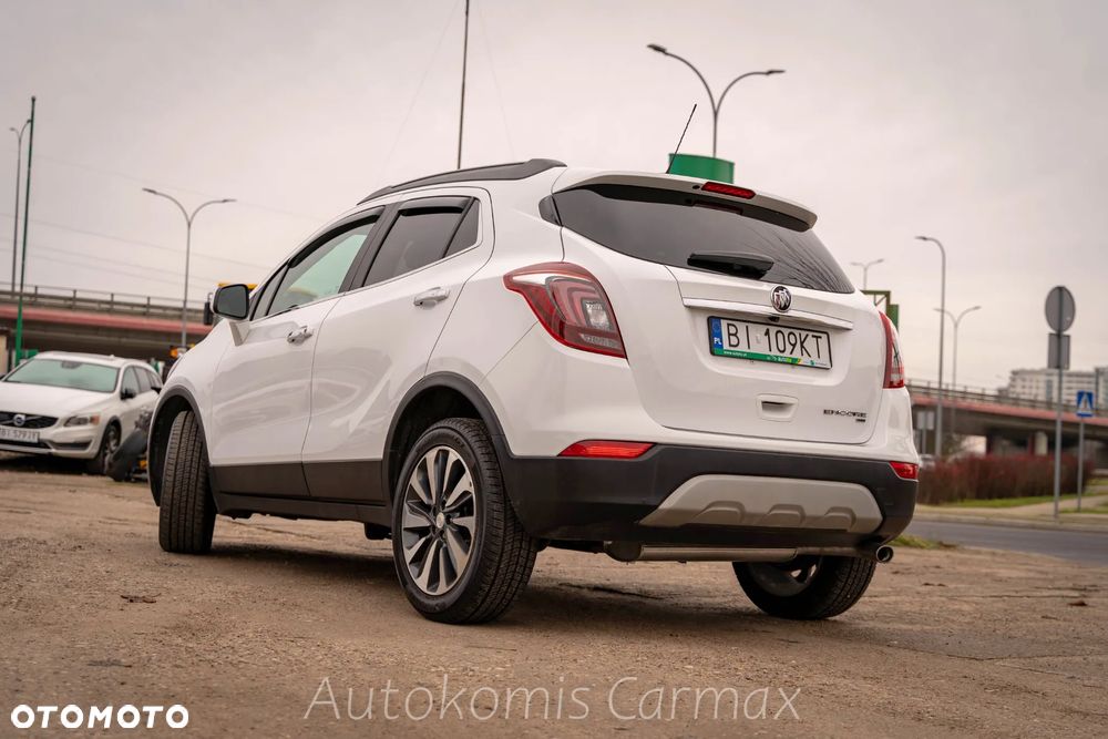 Buick Encore - 11