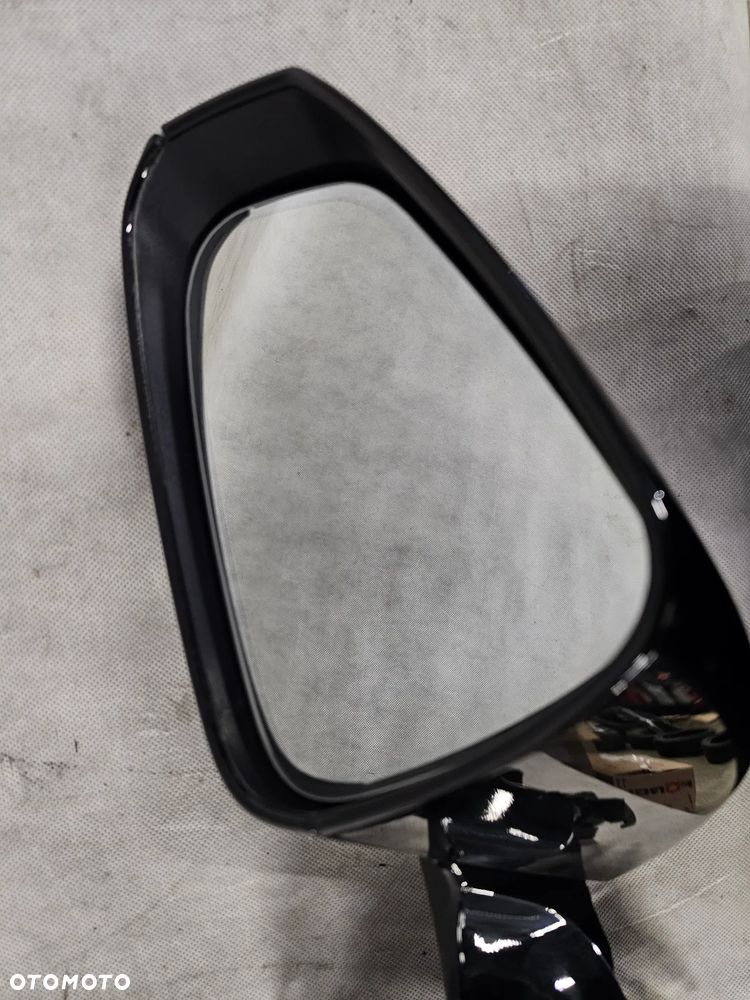 LUSTERKO LEWE TESLA S 1622232-00-F - 3