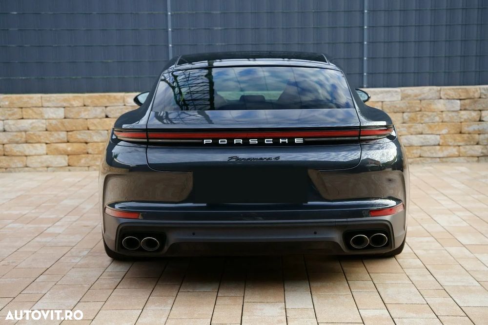 Porsche Panamera 4 E-Hybrid - 7
