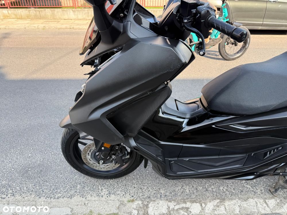 Honda NSS - 17