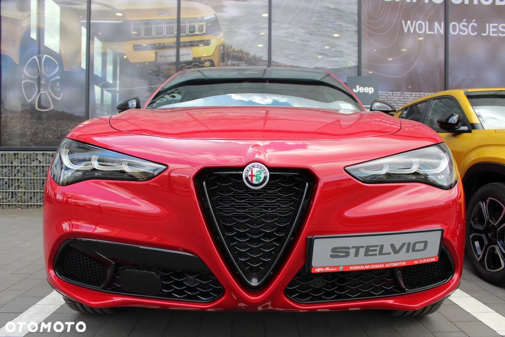 Alfa Romeo Stelvio 2.0 Turbo Veloce Q4 - 8