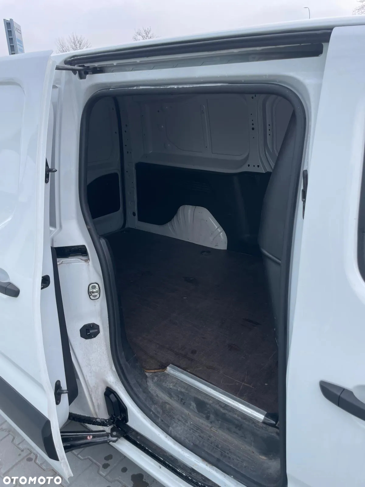 Fiat Doblo - 8