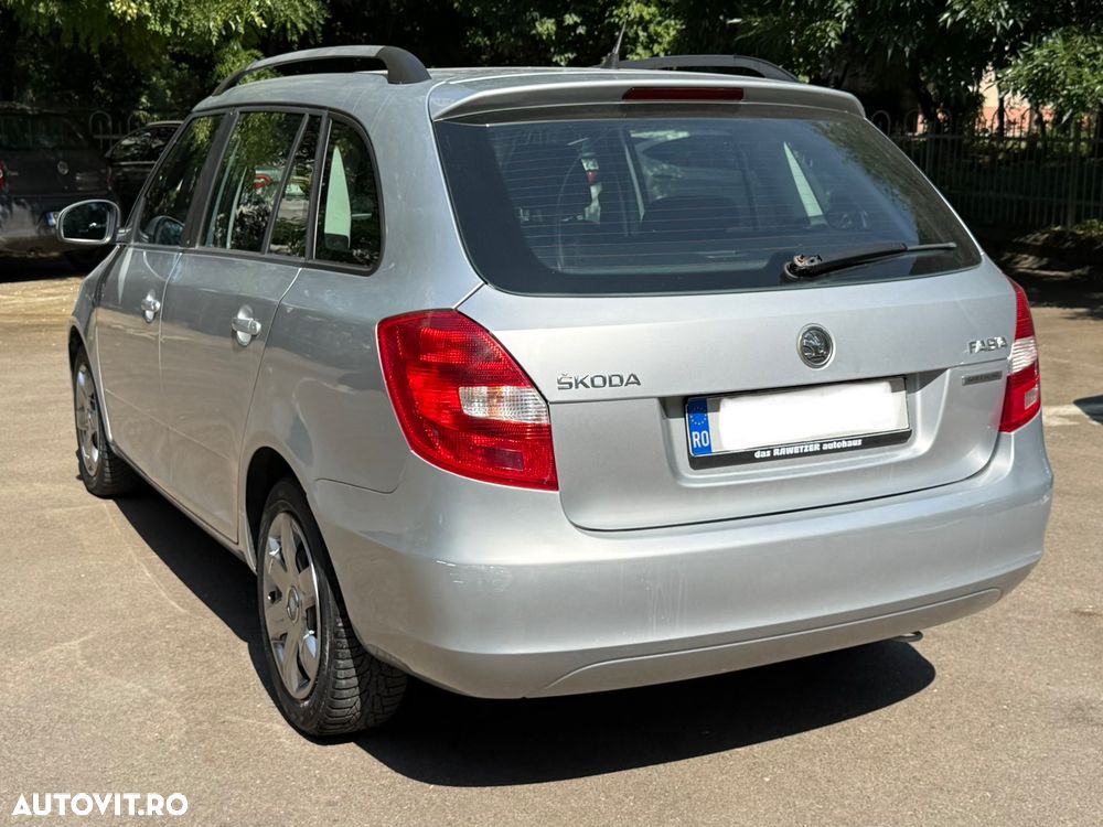 Skoda Fabia - 10