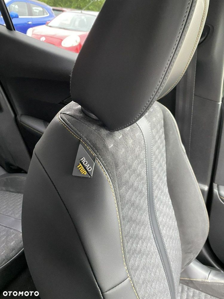 Peugeot 2008 BlueHDi 110 Allure - 28
