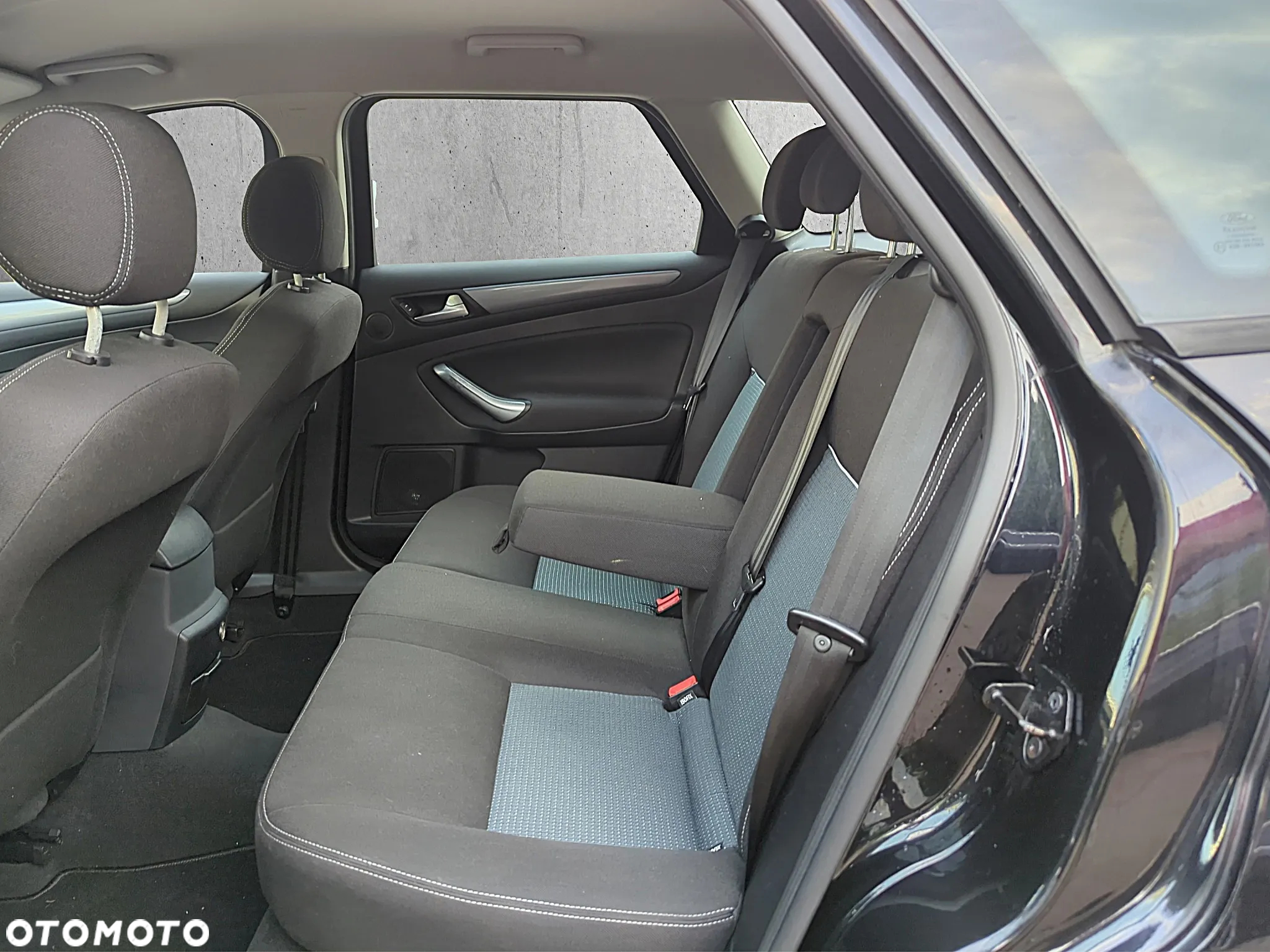 Ford Mondeo 2.0 TDCi Gold X Plus - 17