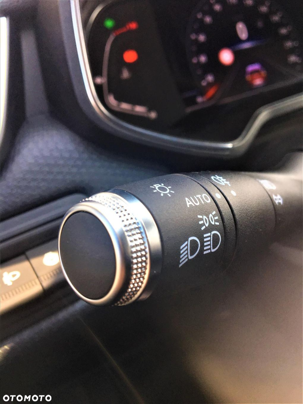 Renault Clio - 10