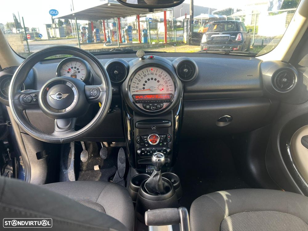 MINI Countryman One D - 4