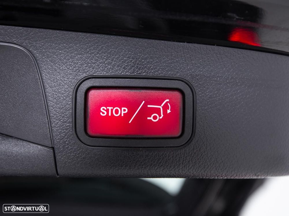 Mercedes-Benz EQA 250 Edition 1 — fotografia 14