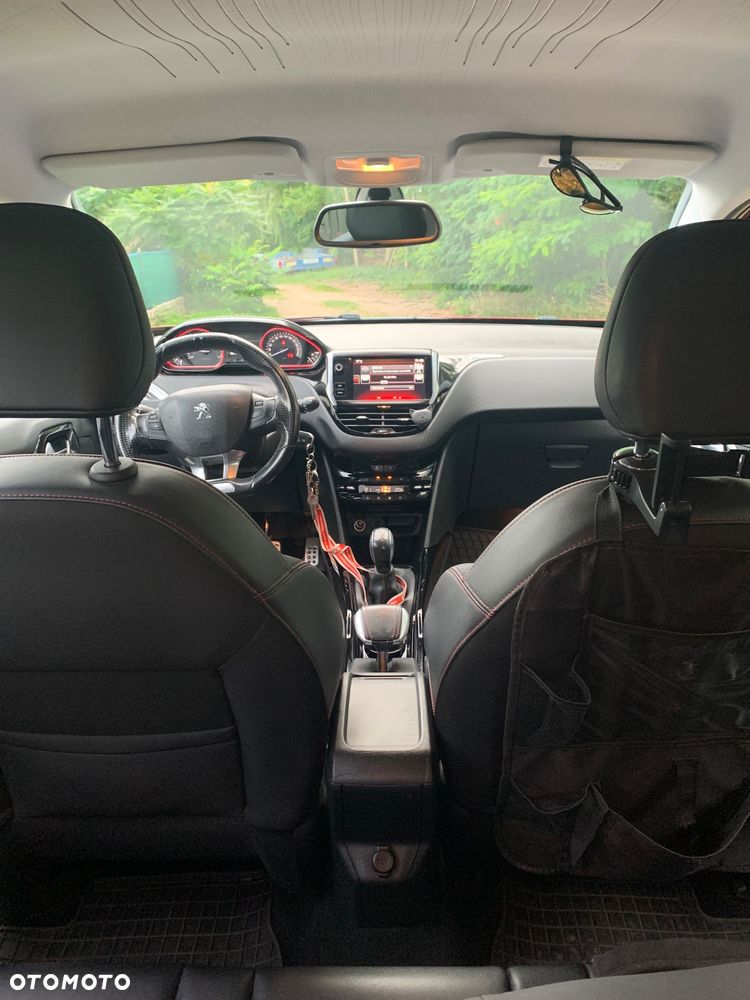 Peugeot 2008 PureTech 110 Stop&Start GT-Line Edition - 11
