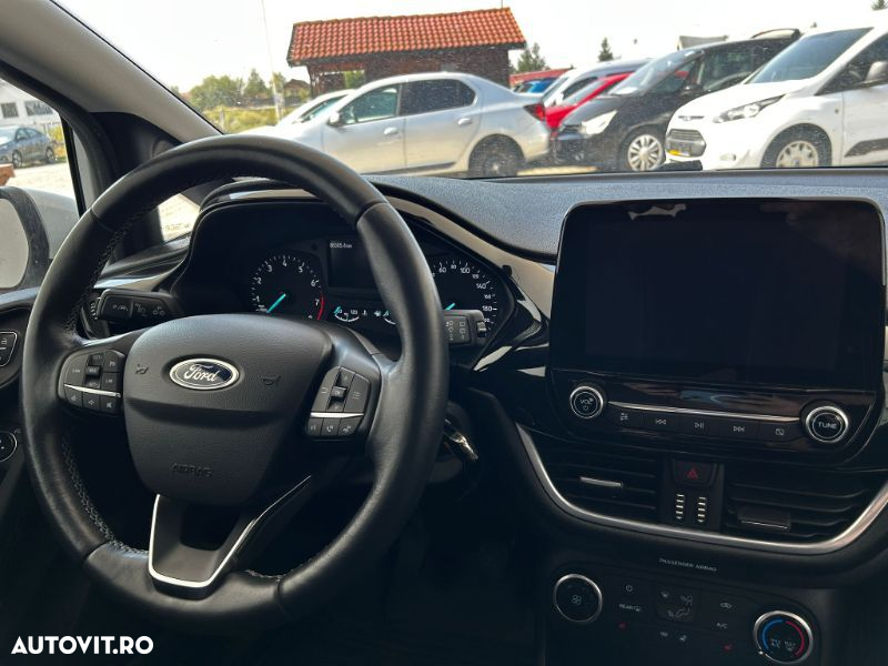Ford Fiesta - 11