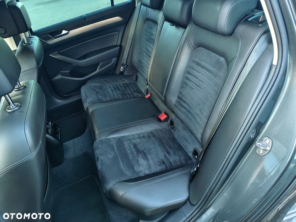 Volkswagen Passat 2.0 TDI BMT Highline DSG - 15
